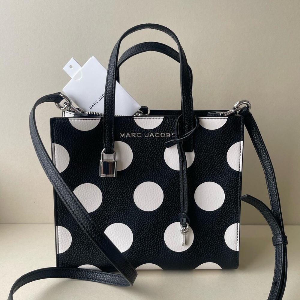 (new+tag) Marc Jacobs grind crossbody black polka dots size 9x8x4 inch - Picture 5 of 15